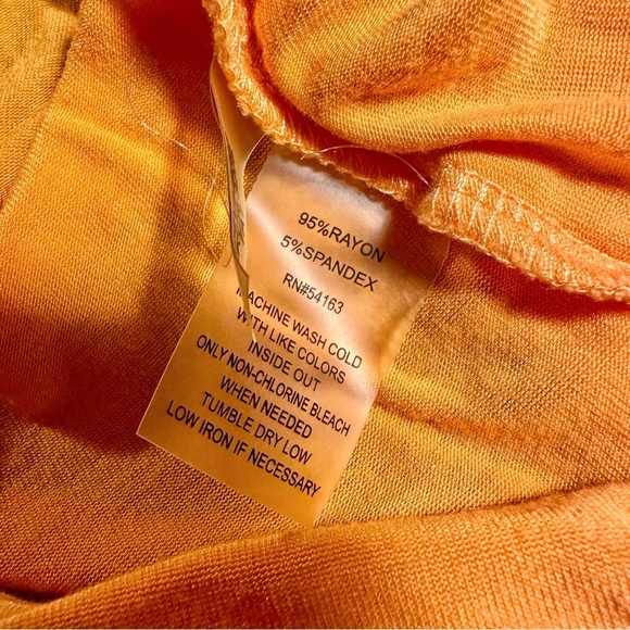 Calvin Klein Bright Orange Roll-Tab Sleeve 1/2 Zip Pocketed Top Size Medium - Picture 6 of 10